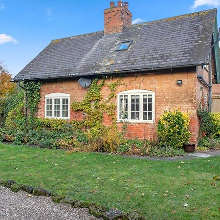 Beautiful 2 Bedroom Cottage In Oxton Oxton  Eksteriør bilde