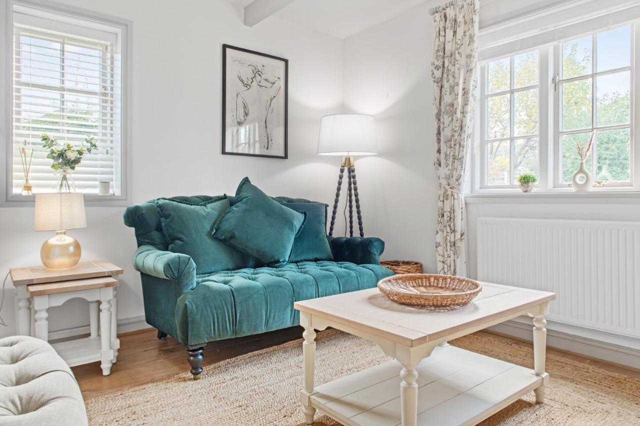 Beautiful 2 Bedroom Cottage In Oxton Oxton  Eksteriør bilde