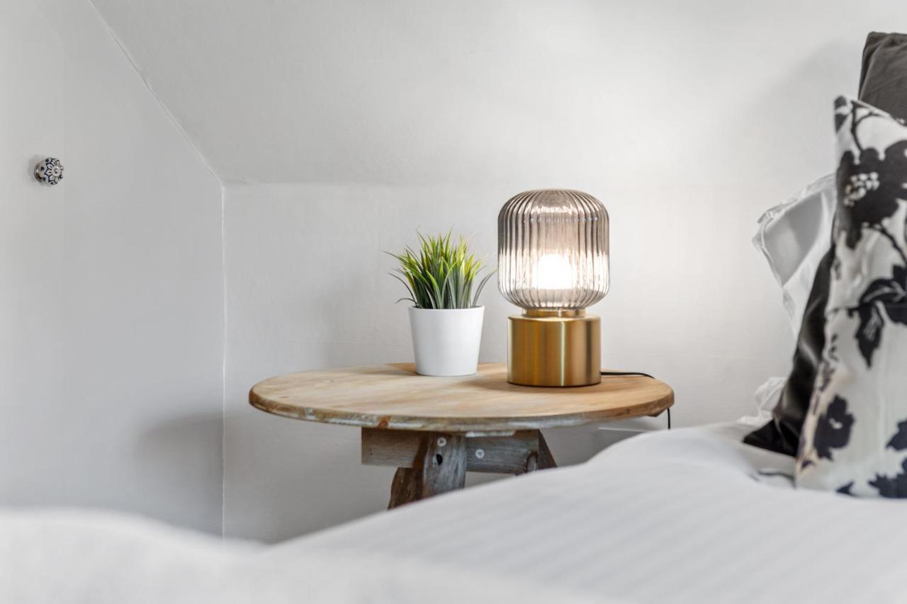 Beautiful 2 Bedroom Cottage In Oxton Oxton  Eksteriør bilde