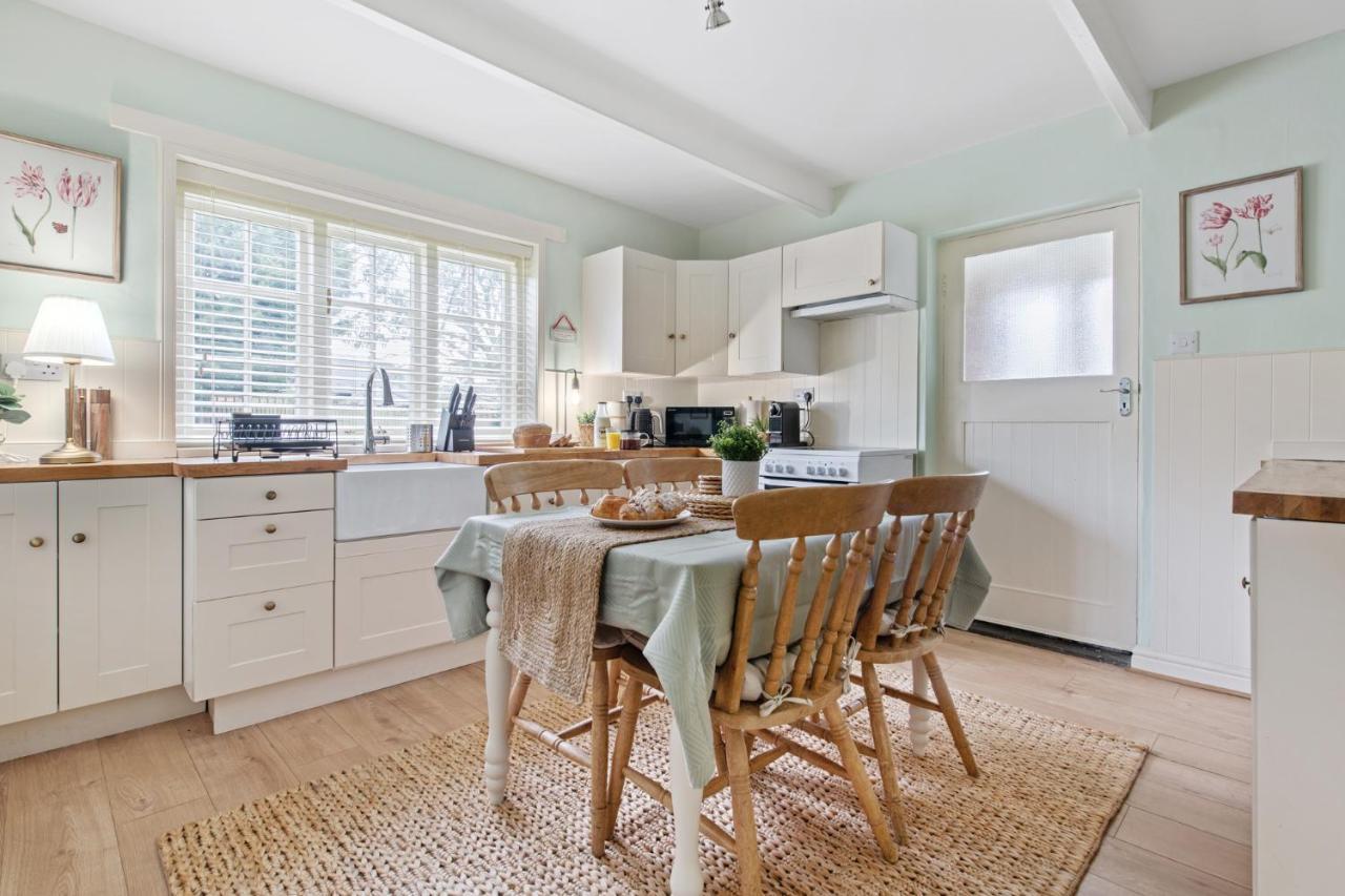 Beautiful 2 Bedroom Cottage In Oxton Oxton  Eksteriør bilde