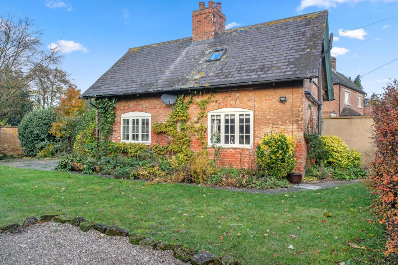Beautiful 2 Bedroom Cottage In Oxton Oxton  Eksteriør bilde