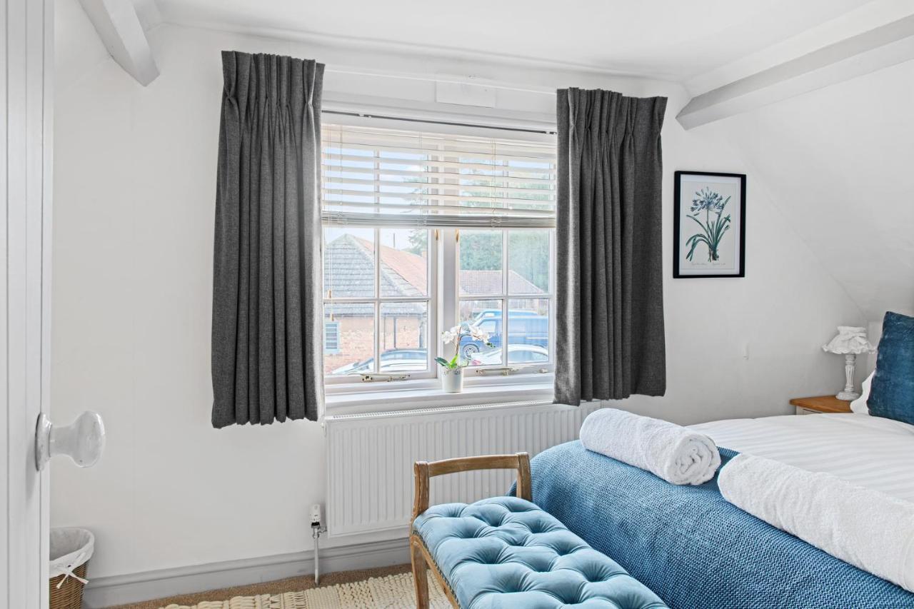 Beautiful 2 Bedroom Cottage In Oxton Oxton  Eksteriør bilde