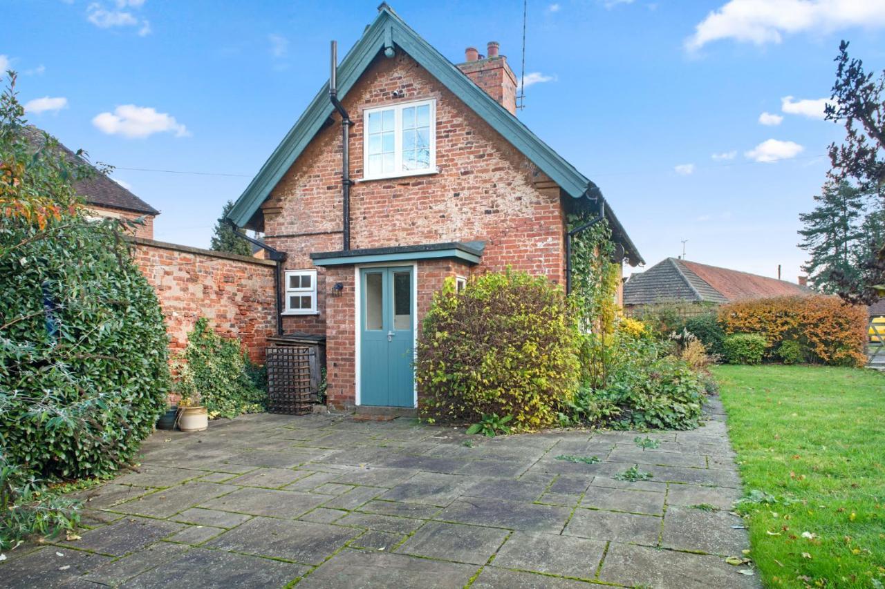 Beautiful 2 Bedroom Cottage In Oxton Oxton  Eksteriør bilde