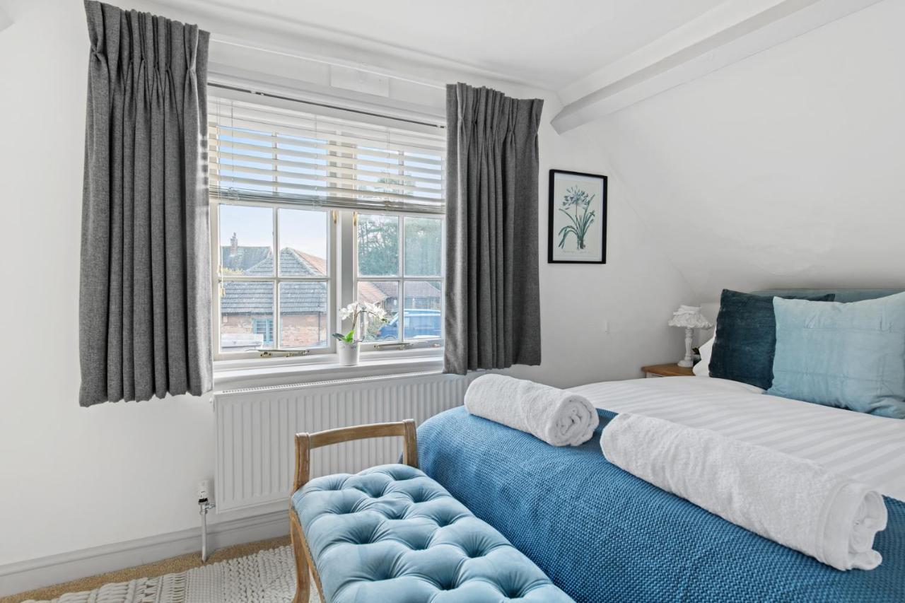 Beautiful 2 Bedroom Cottage In Oxton Oxton  Eksteriør bilde